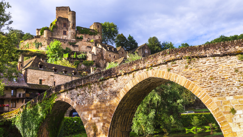 Belcastel - one of the most beautiful villages of France(Aveyron